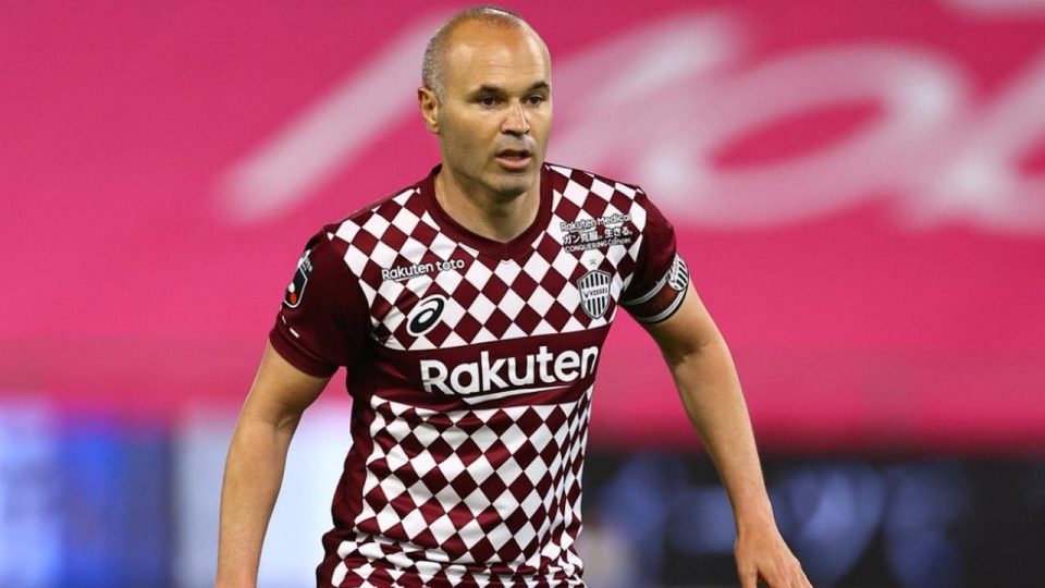Iniesta iki yıl daha Vissel Kobe’de