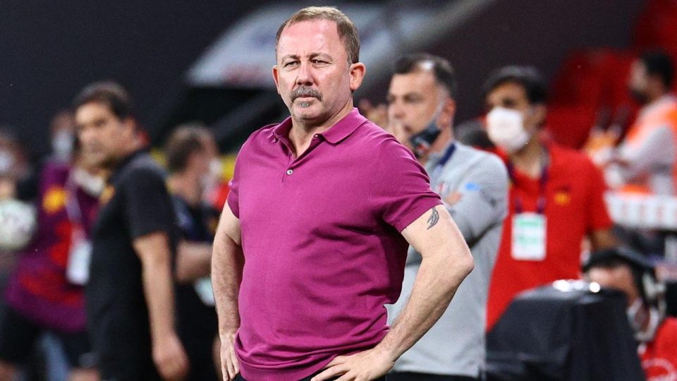 Beşiktaş’ta Sergen Yalçın’ın imzasıyla kadro şekillenecek