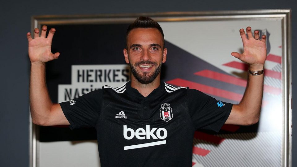 Beşiktaş, Kenan Karaman’ı kadrosuna kattı