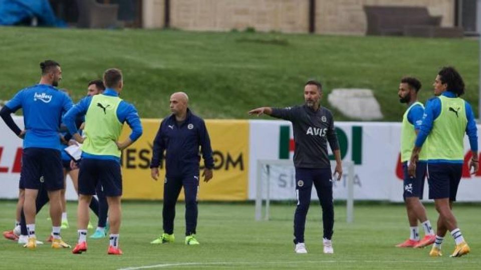 Fenerbahçe, Vitor Pereira yönetimindeki ilk çalışmasını yaptı