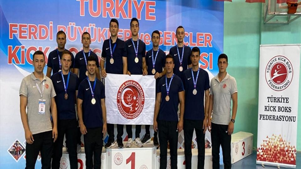 TSK Spor Gücü’nden Türkiye Kick Boks Şampiyonası’nda önemli başarı