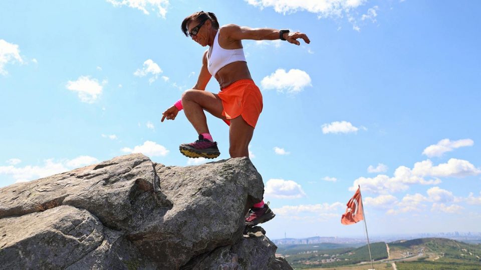 62 yaşındaki ultra maratoncu 300 kilometrelik yarışa hazırlanıyor