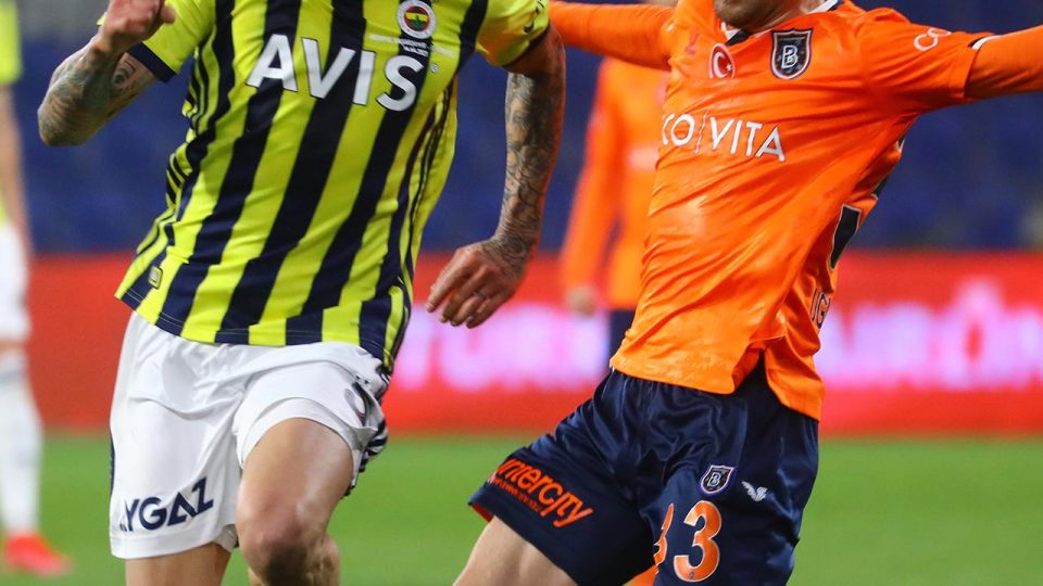 Fenerbahçe ile Başakşehir 27. randevuda