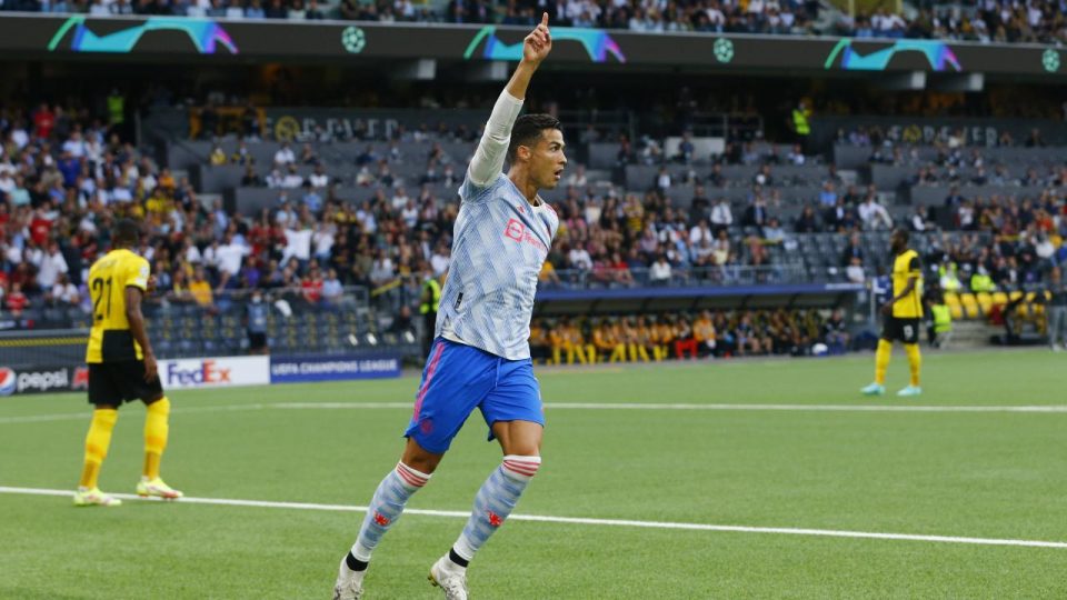 Ronaldo rekorlarla başladı