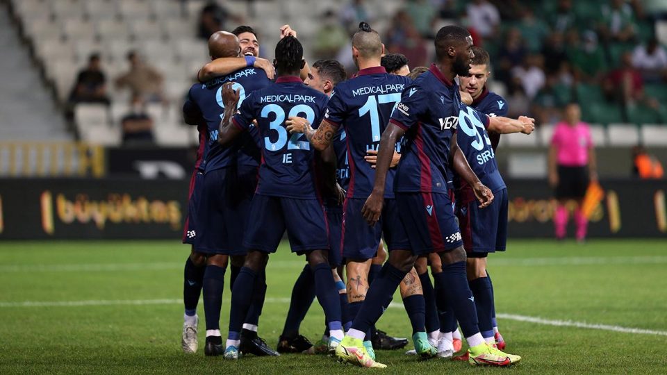 Trabzonspor 4’te 4 peşinde