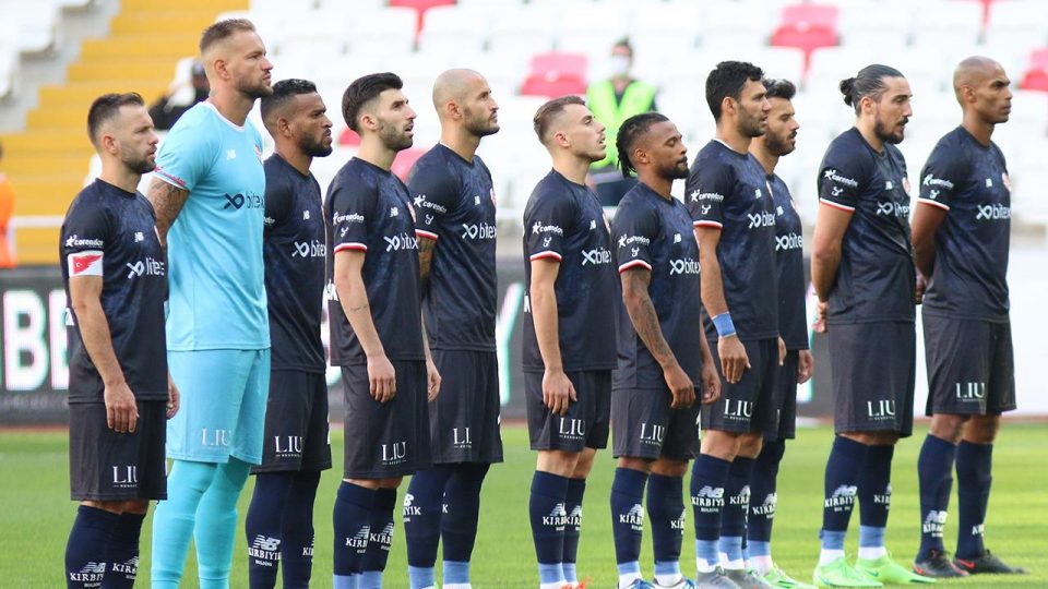 Antalyaspor’da galibiyet özlemi 4 haftaya çıktı