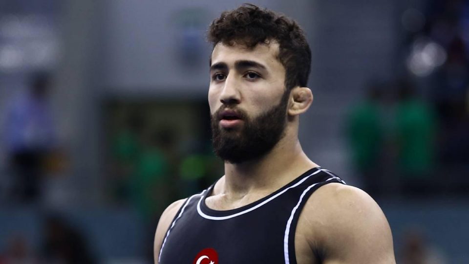 Burhan Akbudak dünya ikincisi oldu
