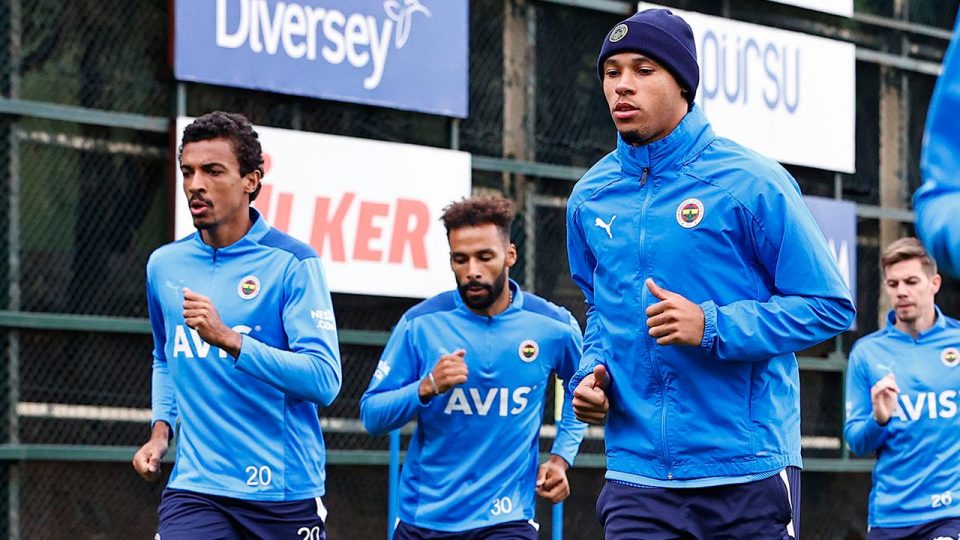 Fenerbahçe’de Alanyaspor hazırlıkları başladı
