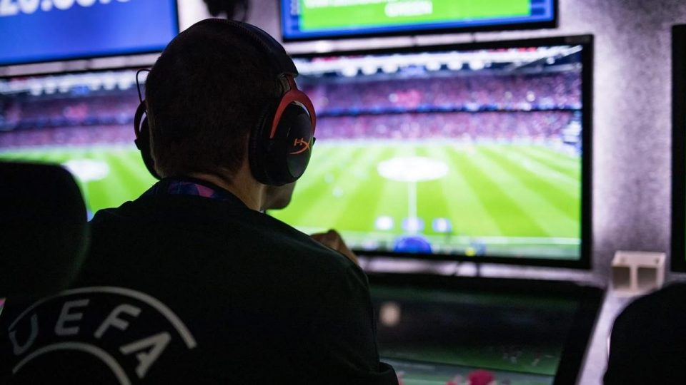 UEFA VAR kursu TFF’de yapıldı