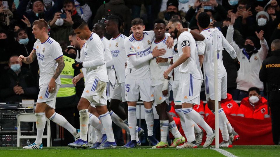 Real Madrid peş peşe 4. galibiyetini aldı