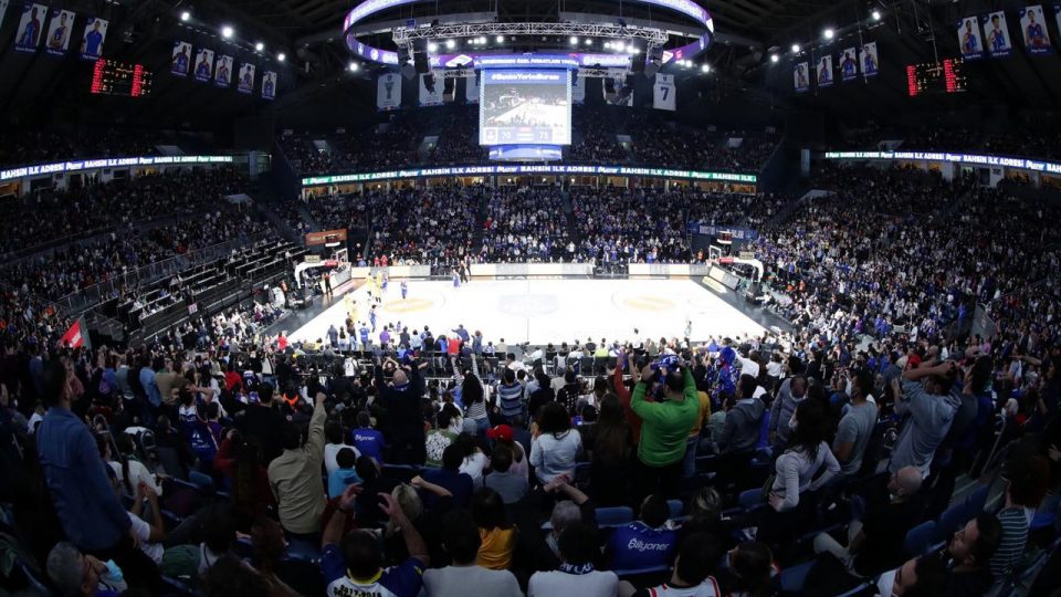 Anadolu Efes’ten THY Avrupa Ligi’nde seyirci rekoru