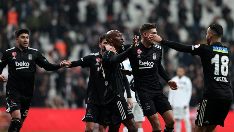 Beşiktaş’ta tur için tek golle yetti