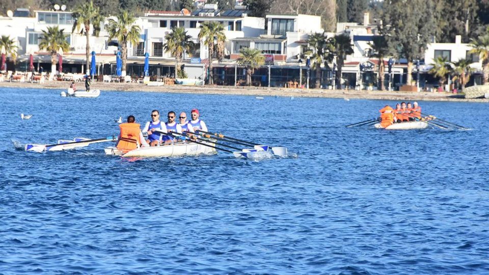Bodrum’da kürek yarışı heyecanı