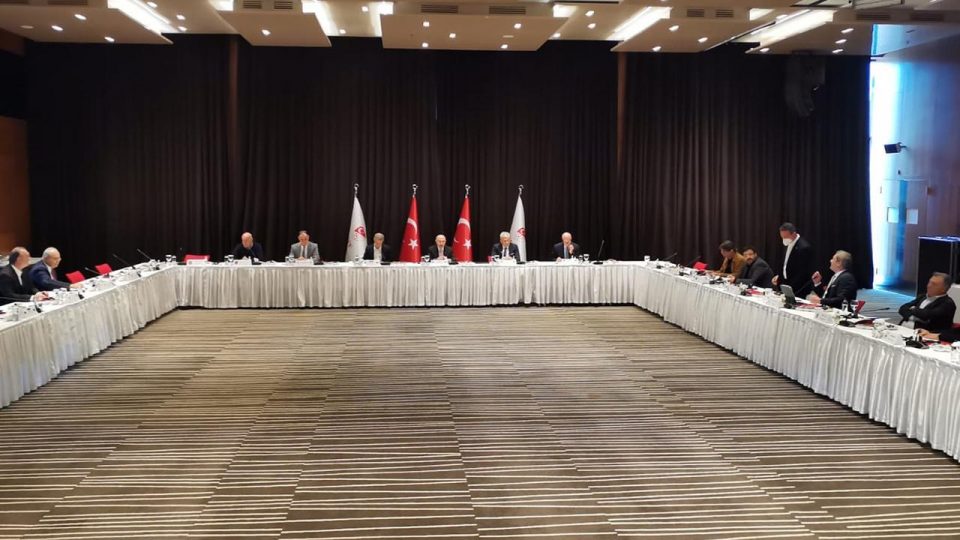 TFF ile Kulüpler Birliği toplantısı başladı