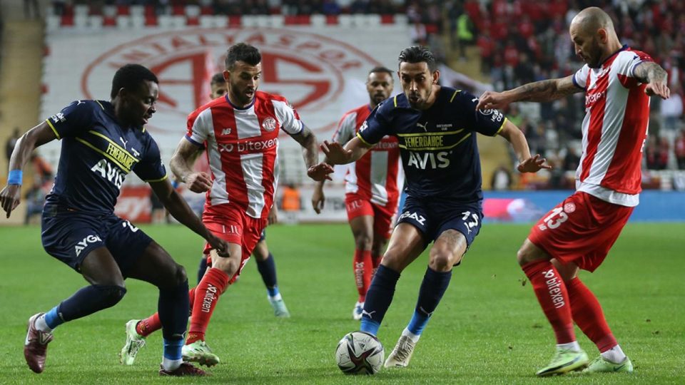 Antalyaspor’un rakibi Fenerbahçe