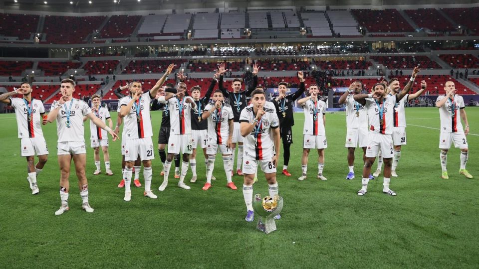 Beşiktaş altyapısıyla umut veriyor