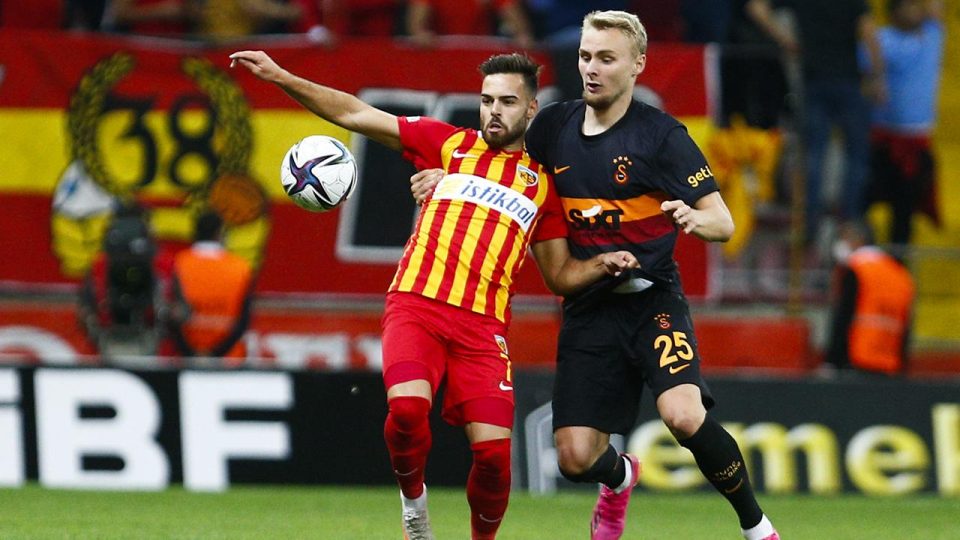 Galatasaray ile Kayserispor 52. randevuda