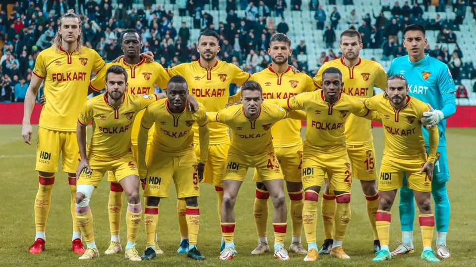 Göztepe Süper Lig’de üst sıralara tırmanmak istiyor