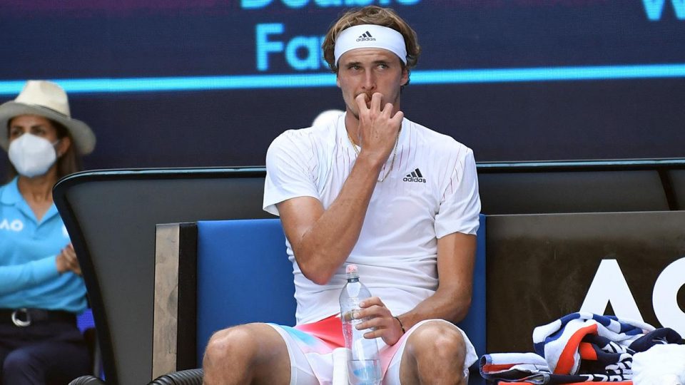 Alman tenisçi Alexander Zverev’e ertelemeli men cezası
