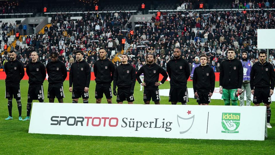 Beşiktaş’ta 5 değişiklik