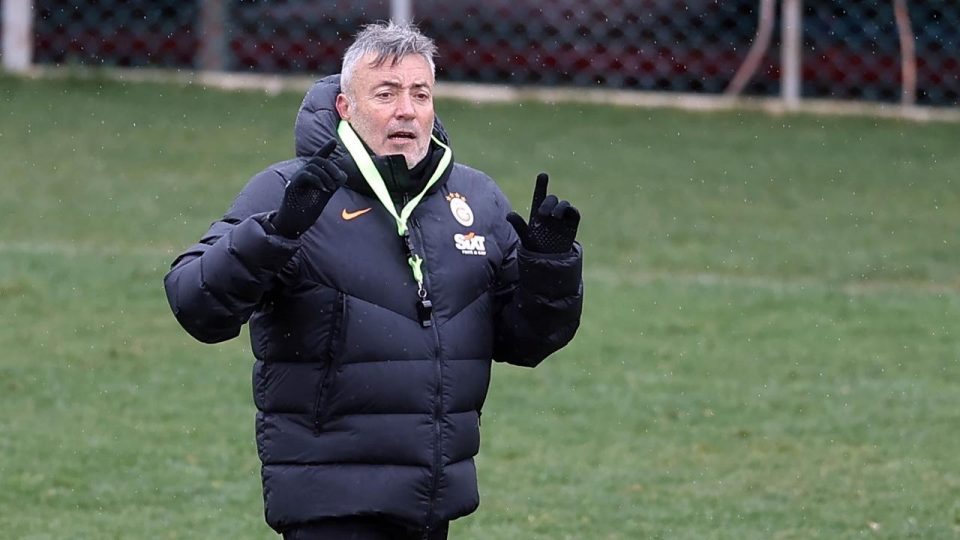 Domenec Torrent Barcelona maçı 11’ini şekillendiriyor