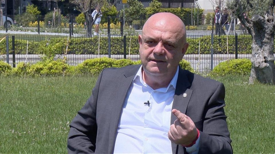 Beşiktaş başkan adayı Fuat Çimen projelerini anlattı