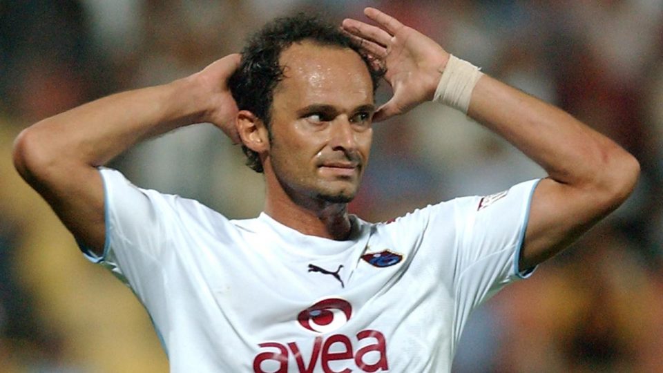 Eski milli futbolcu Ersen Martin’den kötü haber