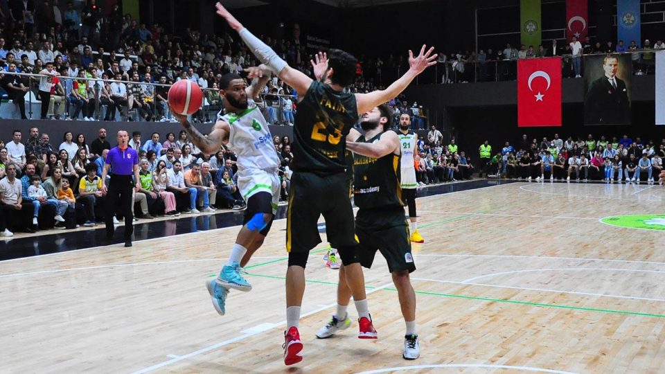 Manisa Büyükşehir Belediyespor Basketbol Süper Ligi’nde