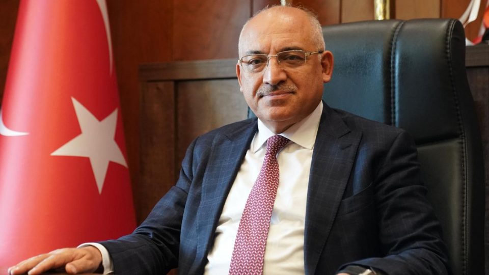 Mehmet Büyükekşi TFF başkanlığına hazırlanıyor
