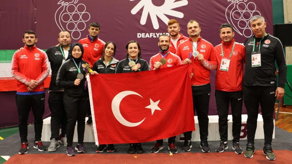 Milli sporculardan 5 madalya