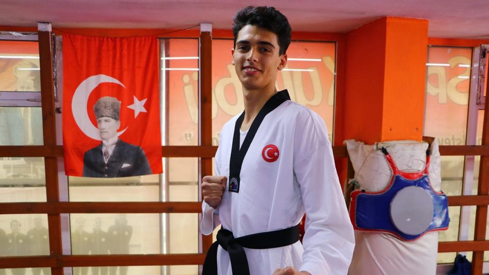 Milli tekvandocu Ozan Toytoğlu’nun hedefi Fransa’da madalya