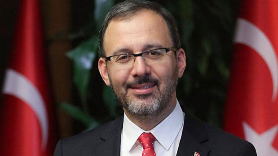 Bakan Kasapoğlu’ndan milli haltercilere tebrik