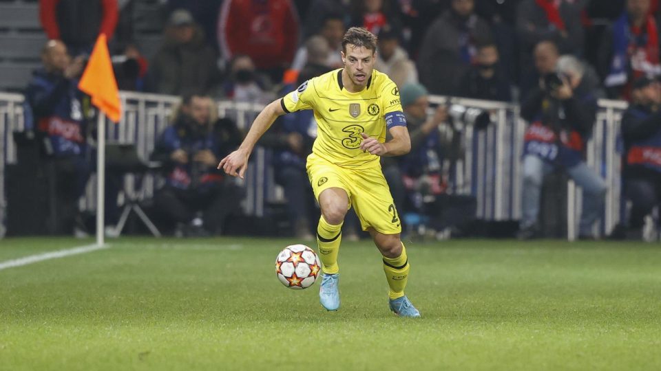 Azpilicueta 2 yıl daha Chelsea’de