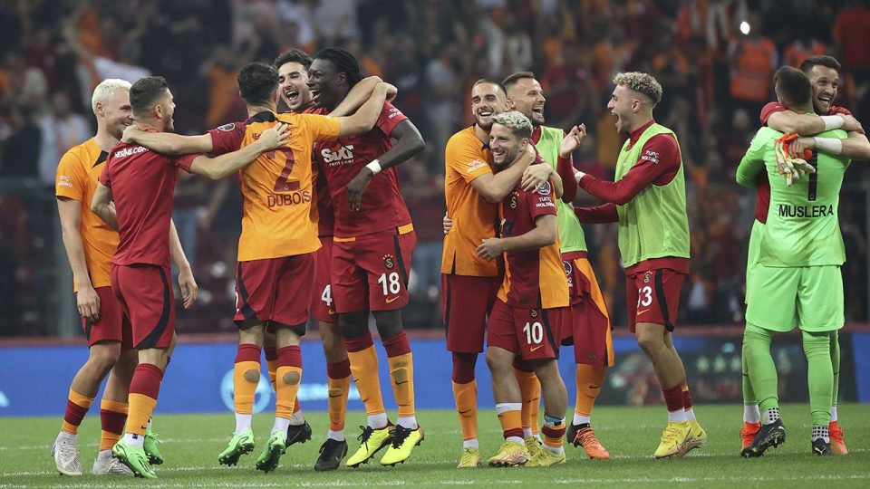 Galatasaray’da forma rekabeti arttı