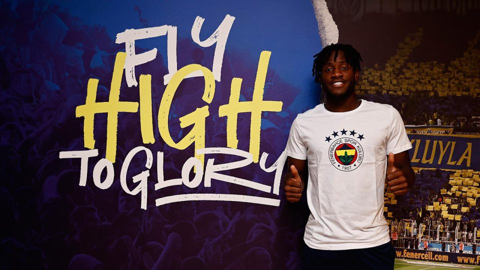 Michy Batshuayi: Sabırsızlıkla takımım için gol atmayı bekliyorum