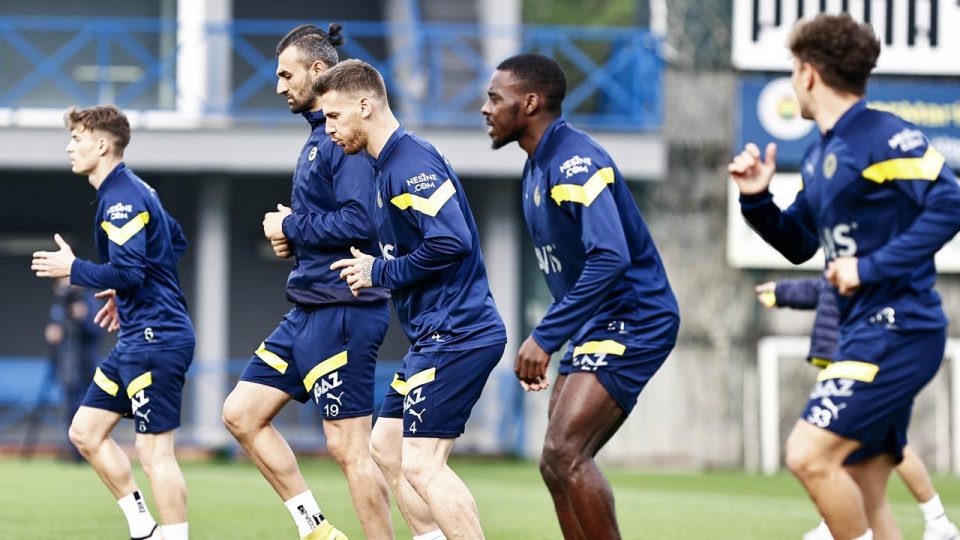 Fenerbahçe’nin kamp programı belli oldu