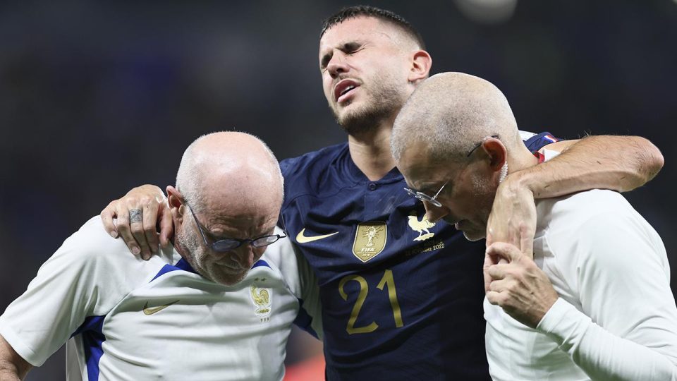 Fransa’ya Lucas Hernandez’den kötü haber