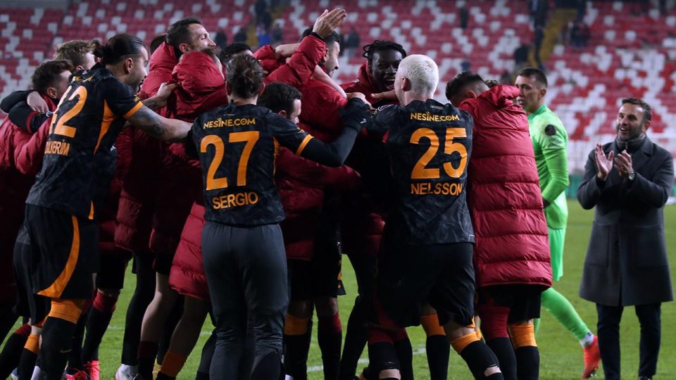 Galatasaray’da liderlik sevinci