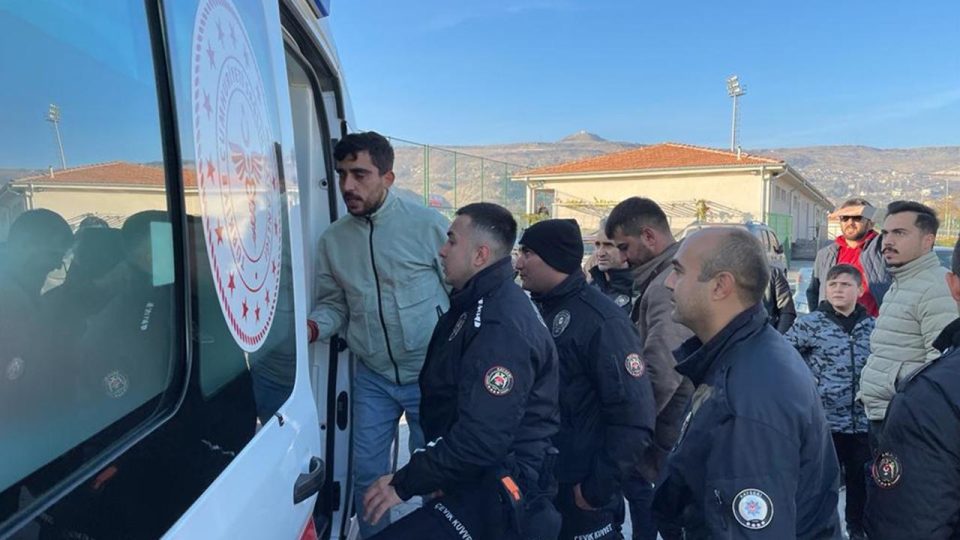 Kayseri’de amatör maçın ardından çıkan kavgada 5 taraftar yaralandı