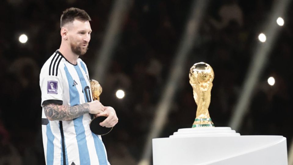 Messi’nin müzesindeki eksik kupa da yerini aldı
