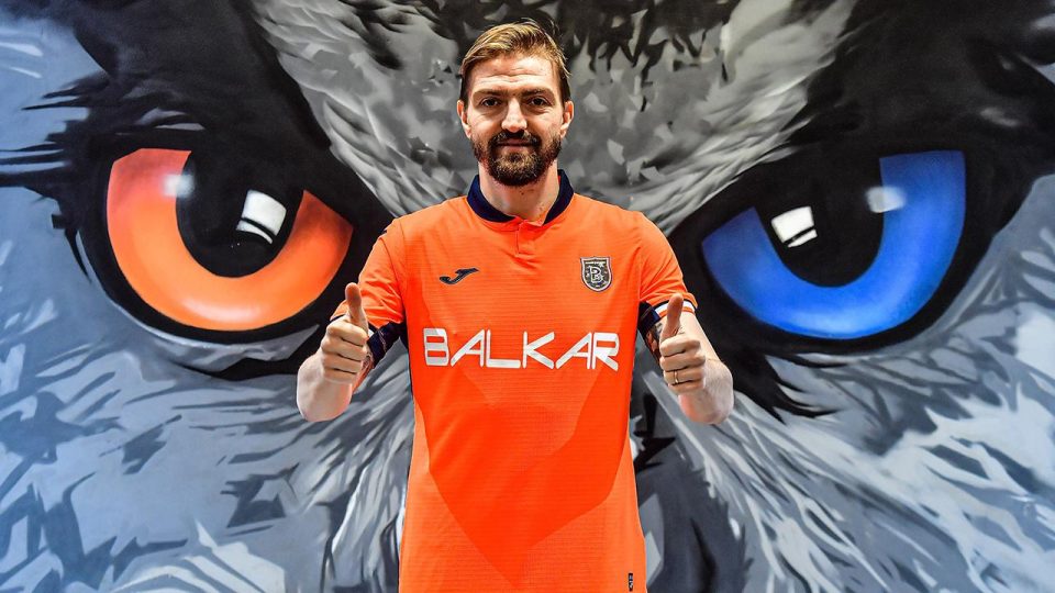 Caner Erkin Başakşehir’de