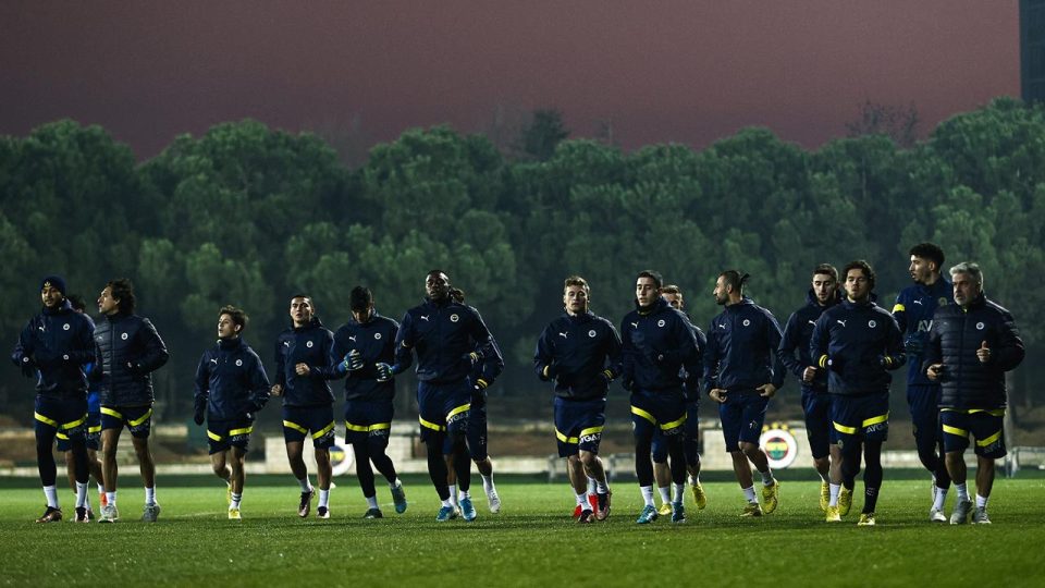 Fenerbahçe Antalyaspor maçı hazırlıklarına devam etti
