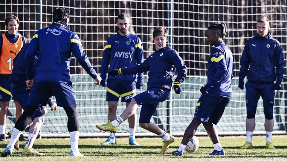 Fenerbahçe Antalyaspor maçına hazır
