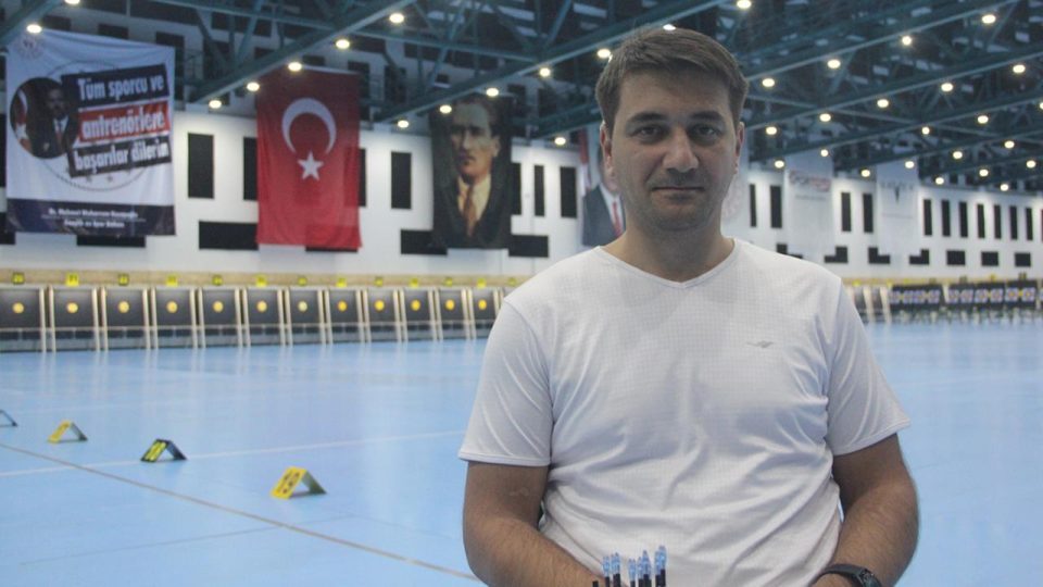 Gazi binbaşı okçulukta ay yıldızlı formayı giymek istiyor