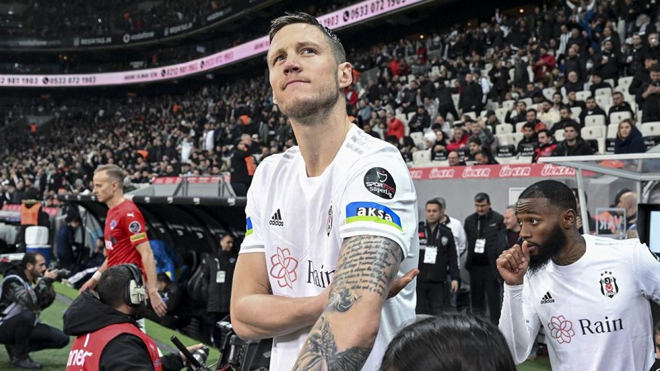 Weghorst Manchester United iddialarını doğruladı