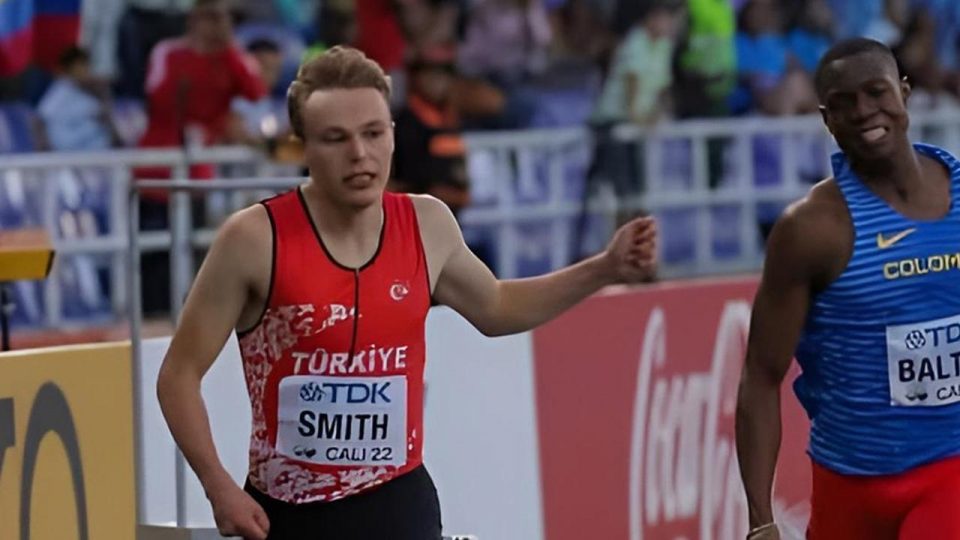 Milli atlet Anthony Smith’ten Türkiye rekoru