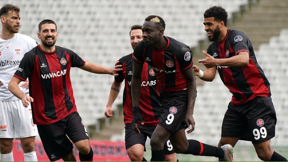Fatih Karagümrük yenilmezlik rekorunu egale etti