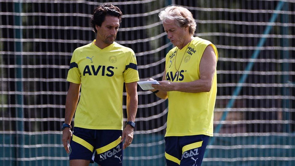 Fenerbahçe’de sakat oyuncular düşündürüyor