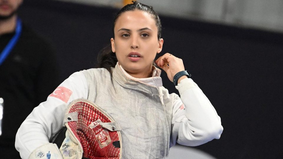 Milli eskrimci İrem Karamete Baldini Güney Kore’de 15. oldu
