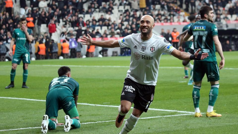 Beşiktaş Giresunspor’u 3 golle geçti